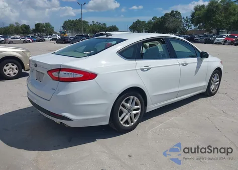 2014 Ford Fusion Se z USA, uszkodzony, nr VIN 1FA6P0H7XE5370069